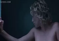 لطيف فتاة صغيرة الضفائر هناك العديد من الطرق افلام سكس عربي محارم